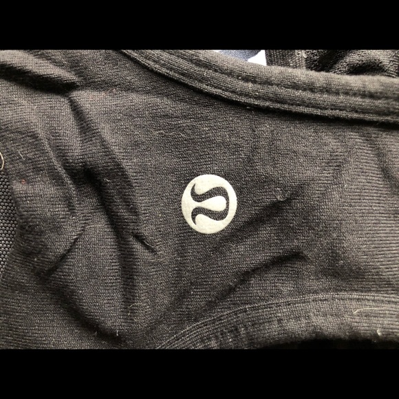 Lululemon tank - Picture 3 of 5